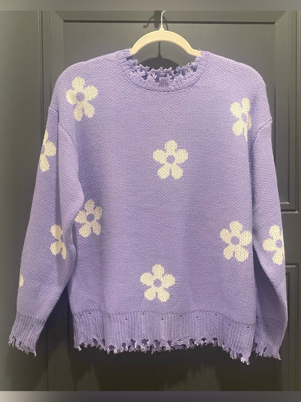 Hayden Girls Lilac Sweater with White Daisy Motif Size XL
